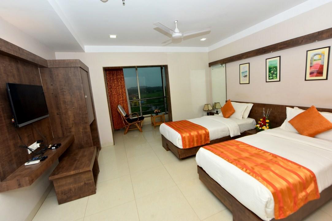 Boshan Hotels Mapusa Buitenkant foto